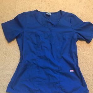Cherokee scrub top